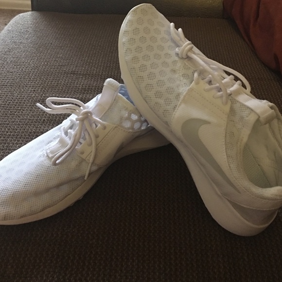 Nike Zenji shoes