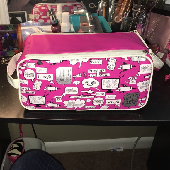 Medium pink make up bag