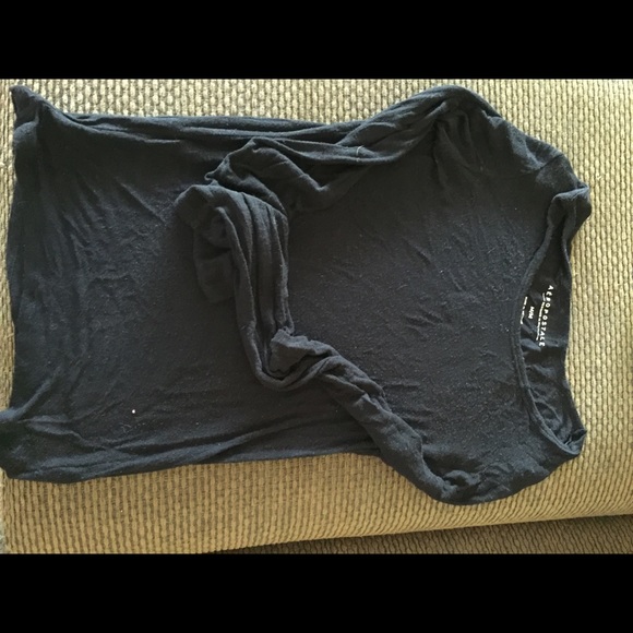 Black long sleeve tee