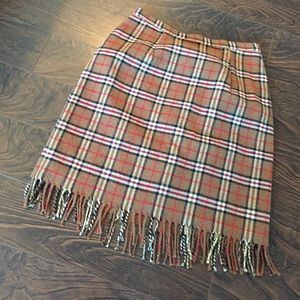 Plaid skirt with fringe