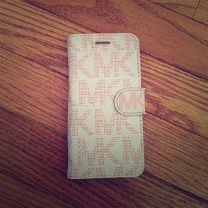 Michael kors iPhone 6 case/card holder