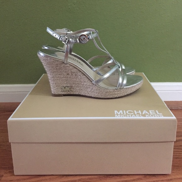 Michael Kors wedges!