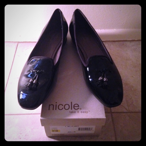 Nicole Black Patent Leather flat