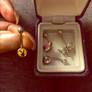 4 belly rings