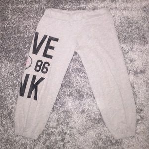 Pink vs Gray capris sweats ❗️no trades ❗️