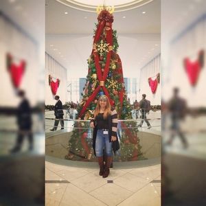 Meet your Posher, Dolores