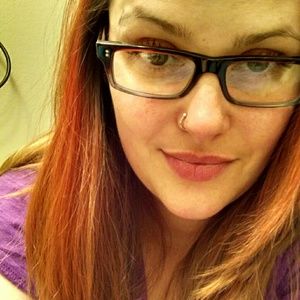 Meet your Posher, Tabitha