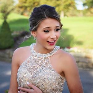 Meet your Posher, Malina