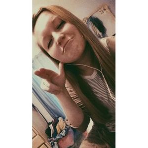 Meet your Posher, Cassie