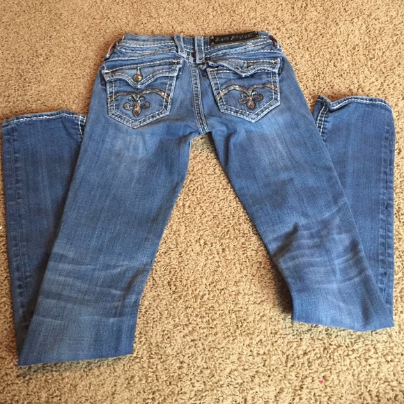 Sasha Straight Rock Revivals