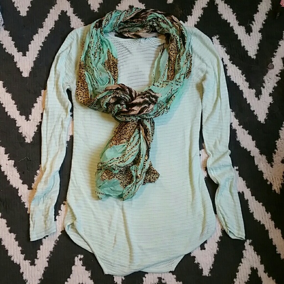 Charlotte Russe Scarf