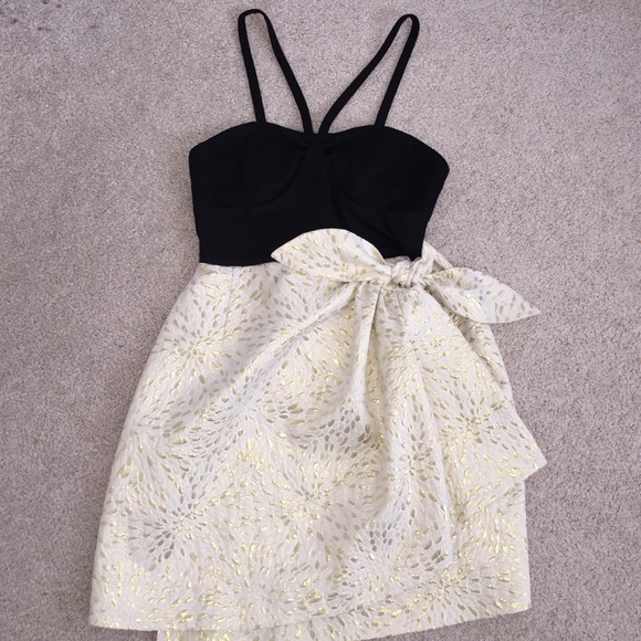 Woman's Dress