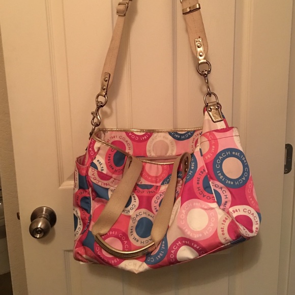 Authentic Coach duffle!