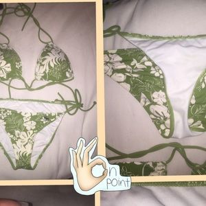 Abercrombie and Fitch 2 piece bikini♥️🏄🏽🎀