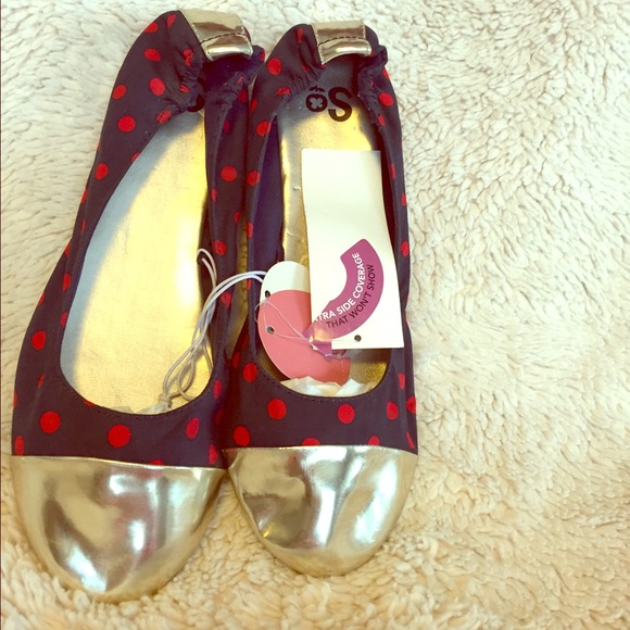 Brand new flats!! Size 9. $15