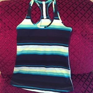 Lululemon workout top