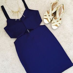 🎉HP🎉 H&M Purple Cut-Out Dress