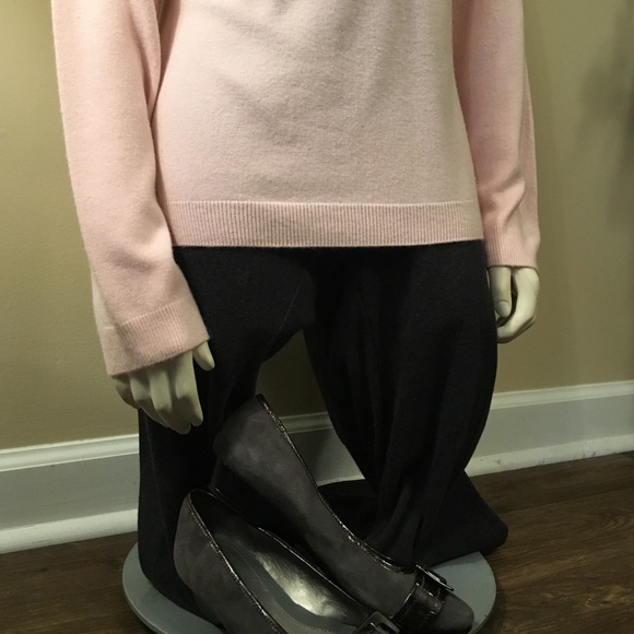 Pink sweater - Picture 4 of 4