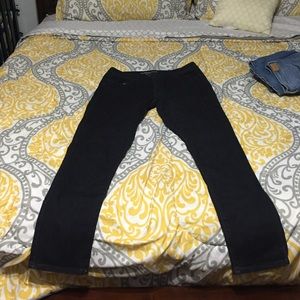 Blue jeans inseam:28