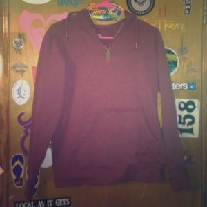 Burgundy Carhartt Quart Zip hoodie!!