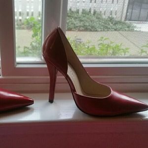 Be my Valentine red pumps