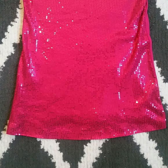 Express Sequined Tank - Picture 3 of 4