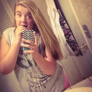 Meet your Posher, Rebecca