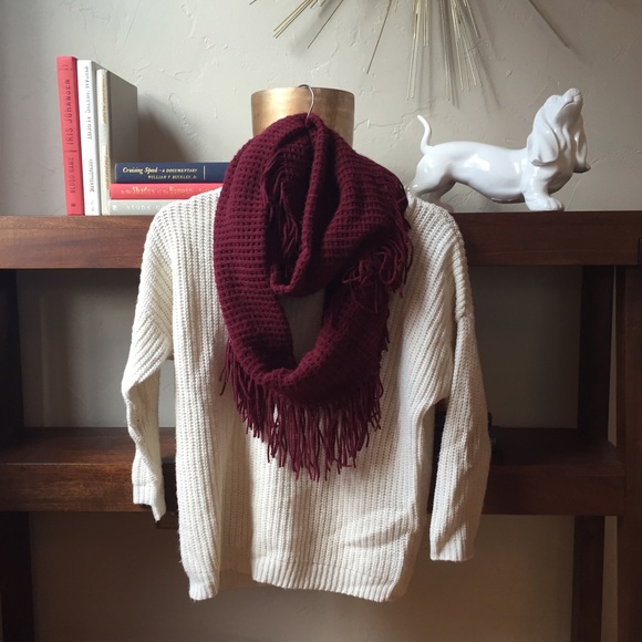 Gold Threaded White Sweater