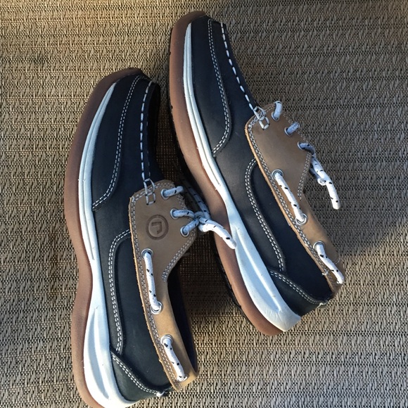 Shoes - Picture 3 of 3