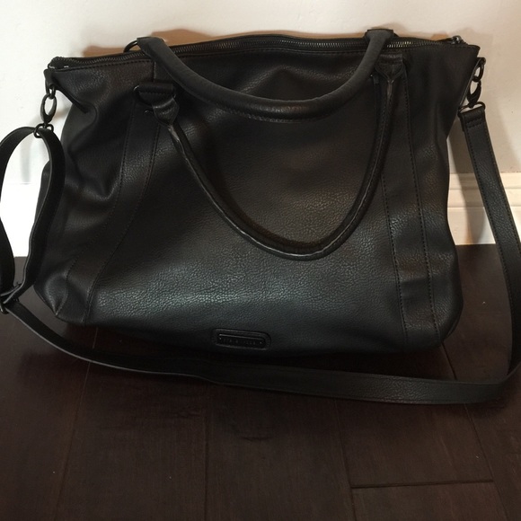 Steve Madden Purse in black and black hardware.