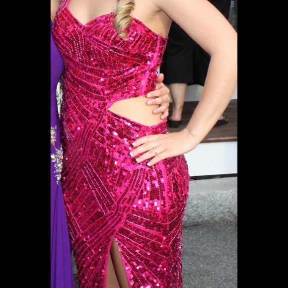 Red prom dress