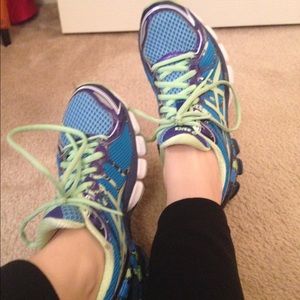 Asics Running Shoes-Gel Sendai 2