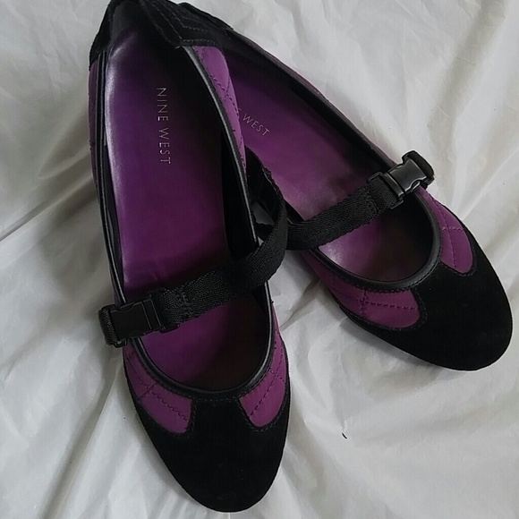 Shoes - Picture 4 of 4