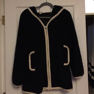 Long black/white coat