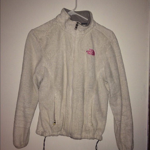 white breast cancer osito