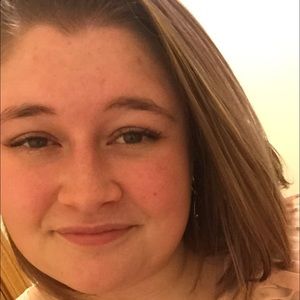 Meet your Posher, Briana