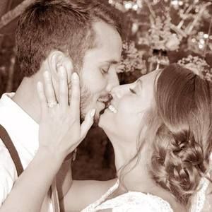 Meet your Posher, Caitlin