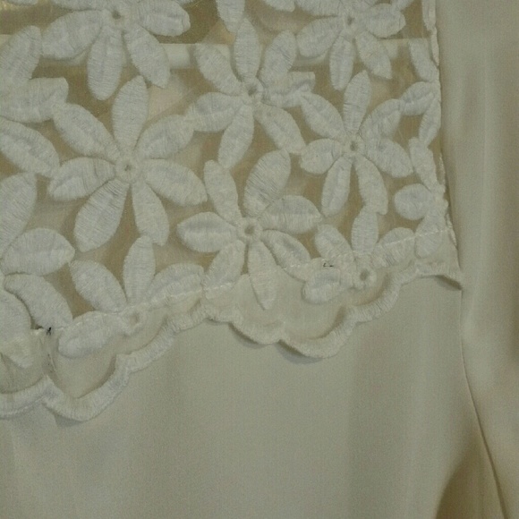 Cream tunic top - Picture 3 of 4