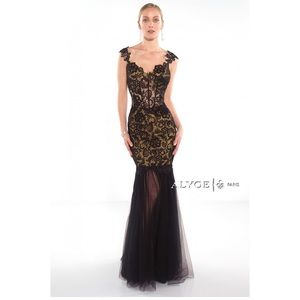 Alyce Paris prom dress
