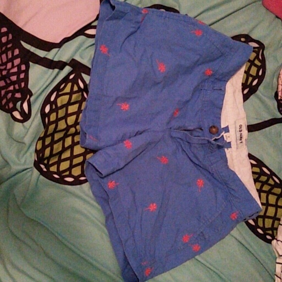 Old navy palm tree shorts