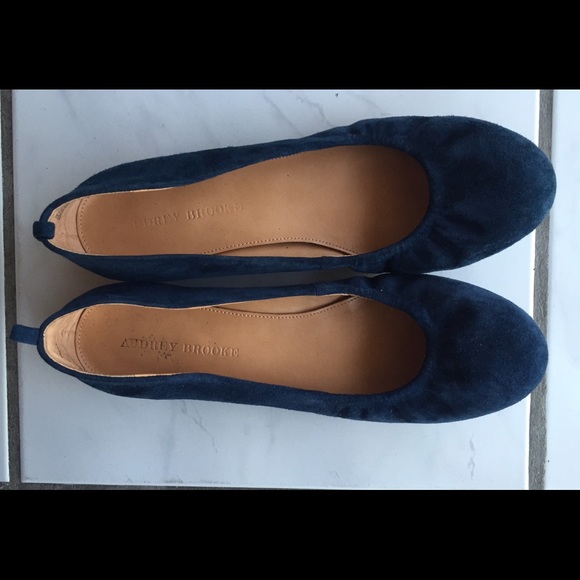 Audrey Brooke navy flats