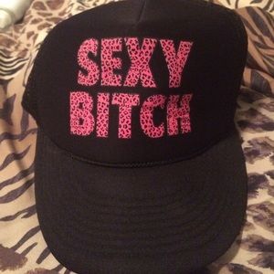 NEVER WORN trucker hat