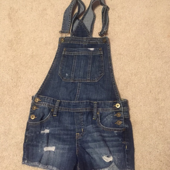 Jean short overalls!
