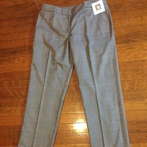 SOLD Anne Klein windowpane pants Size 4/6 black