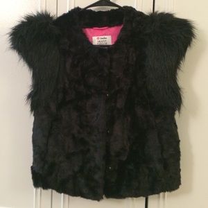 Neiman Marcus skaist taylor vest