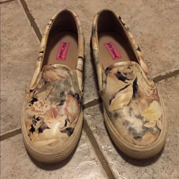 Betsey Johnson slip-on shoes