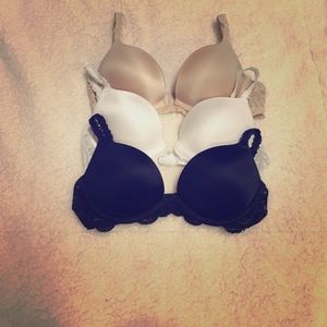 VS Pink Bra Bundle!