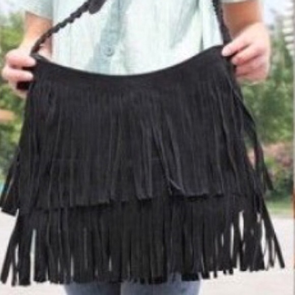 Black fringe purse!!