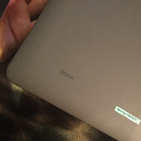 8 inch Android Tablet - Picture 4 of 4