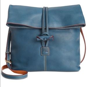 Dooney & Bourke Florentine Med. Toggle Crossbody